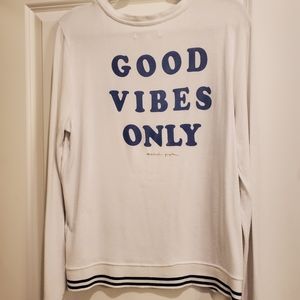 Spiritual Gangster White Pullover V-neck Sweater M